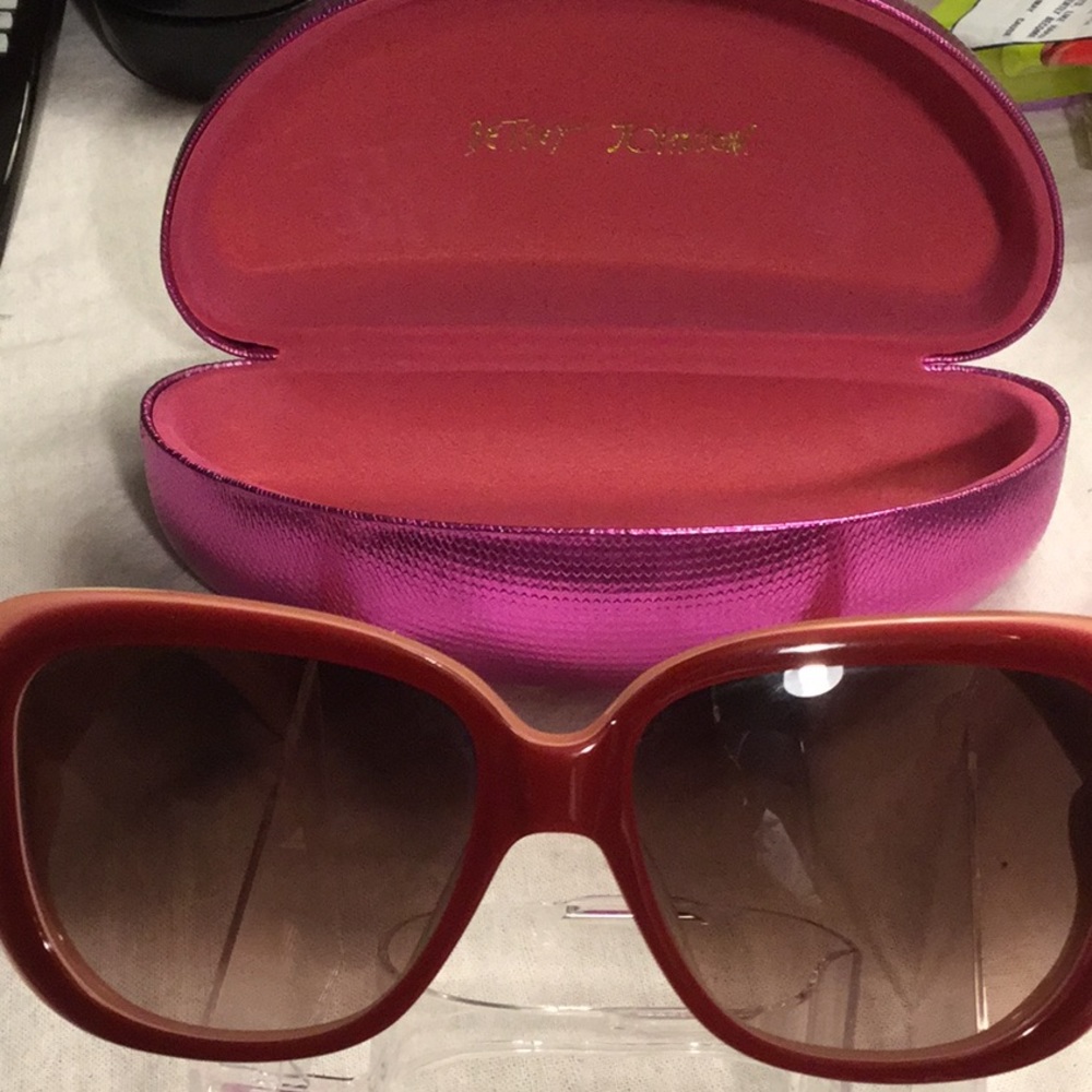 BETSEY JOHNSON FIERCE BJO87 10RSE SIZE 55-15-125
